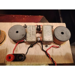 Tụ 8 uf, tụ dầu (Made in USA) Mỹ