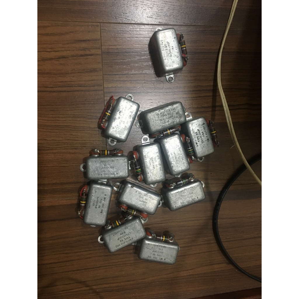 Tụ 8 uf, tụ dầu  Mỹ