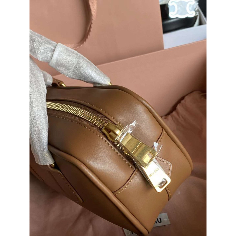 Túi miumiu tay cầm