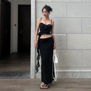 Áo kiểu croptop hai dây đen bèo tầng phối hoa nữ tính LADONNA OFFICIAL