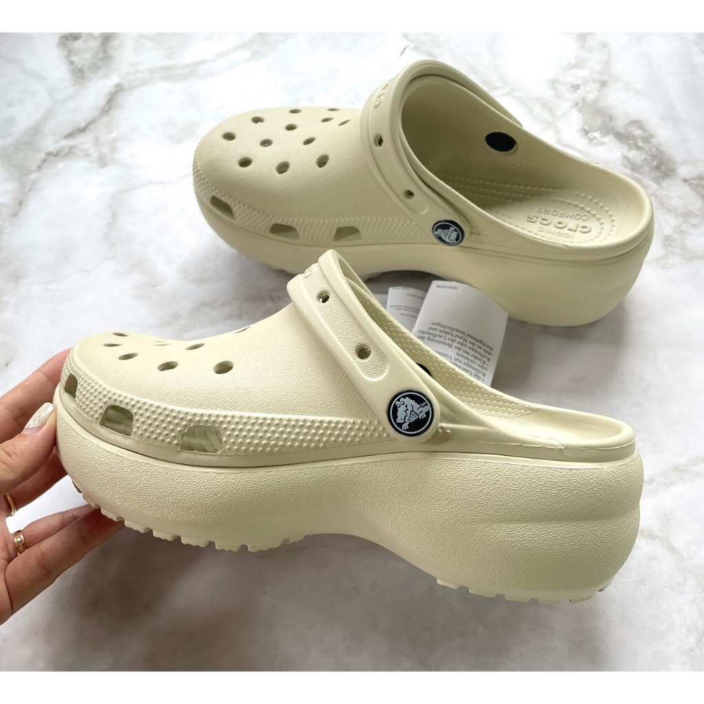 Dép Sục Cross Đế 5cm Đúc Nguyên Khối Tặng 14 Jibitz Ngẫu Nhiên Siêu Xinh