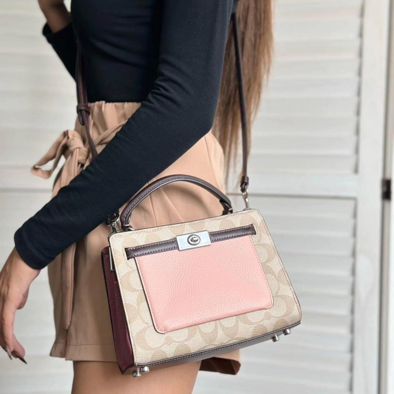 Túi Coach auth sale