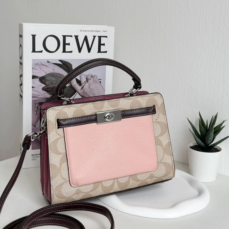 Túi Coach auth sale