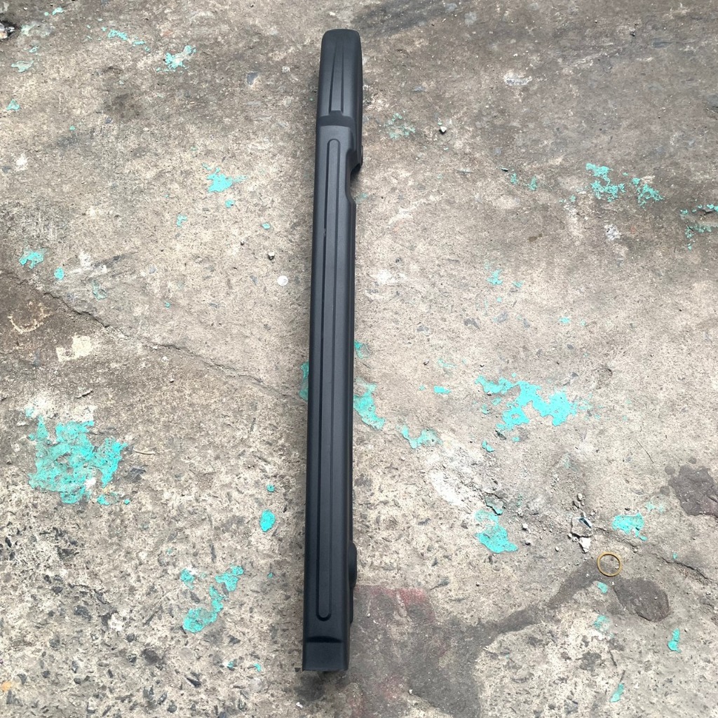 Che sên X1 gắn xe SIRIUS  chất liệu nhựa