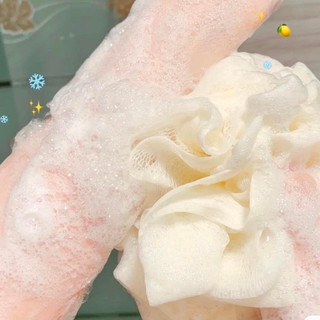 Sữa tắm Soap & Glory Clean on me