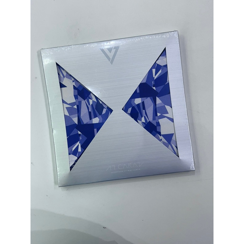 ALBUM SEVENTEEN  Album đầu tay của nhóm SVT