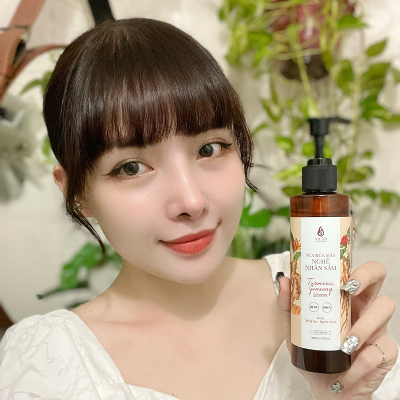 Sữa Rửa Mặt Nghệ Nhân Sâm MELA Dịu Nhẹ Lành Tính, Hỗ Trợ Làm Sáng Da 200ml | BigBuy360 - bigbuy360.vn