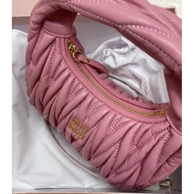 TÚI da Pu MIUMIU cầm tay cao cấp màu hồng + dây đeo chéo KHÔNG HỘP