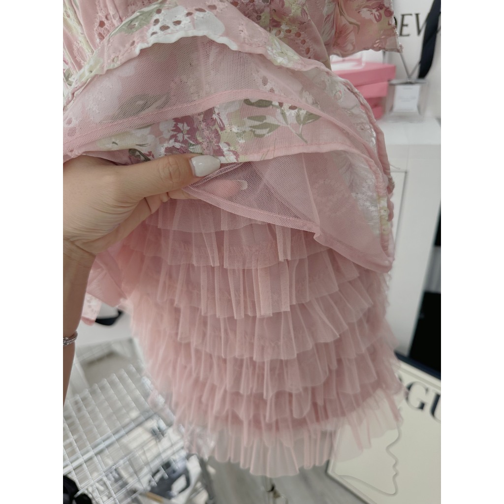 SET ÁO PEPLUM HOA ỐNG REN + CHÂN VÁY HỒNG TẦNG LƯỚI