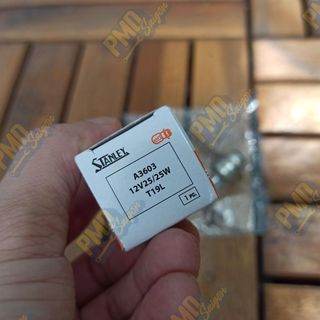 Bóng đèn pha sợi đốt Stanley 12v25/25w đuôi M5