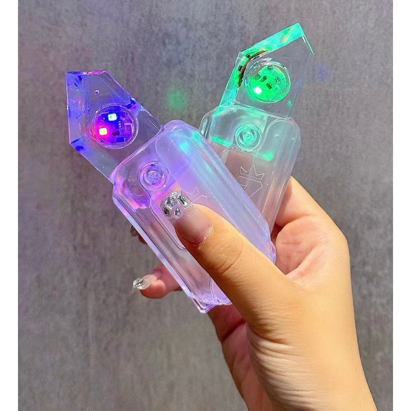 Con dao cà rốt vô tri đèn led 7 mầu