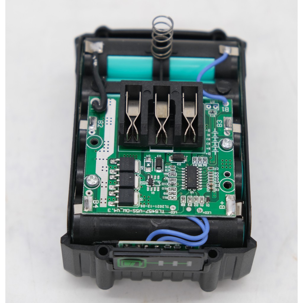 Pin 10cell Navara 21V chân pin 22mm hàng chính hãng