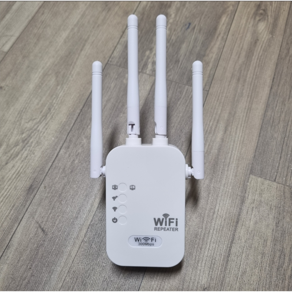 Bộ phát wifi 4 râu xuyên tường. tốc độ cao 300MBs, có thêm chức năng kích sóng wifi yếu thành sóng khỏe