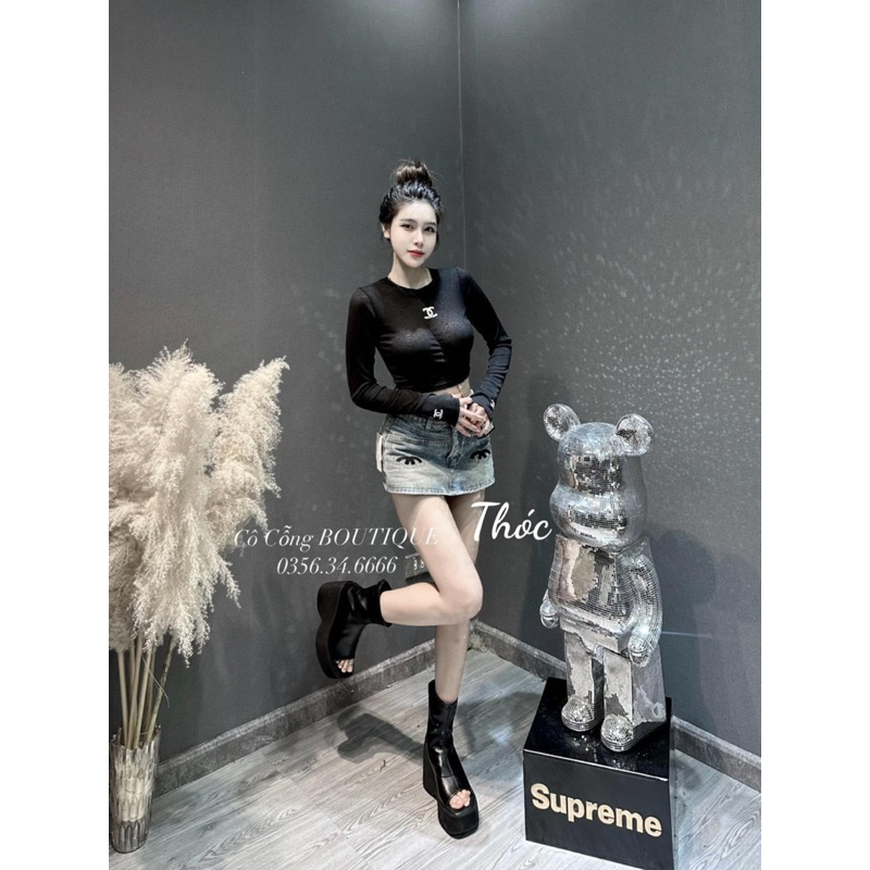 Áo crotop cổ tròn