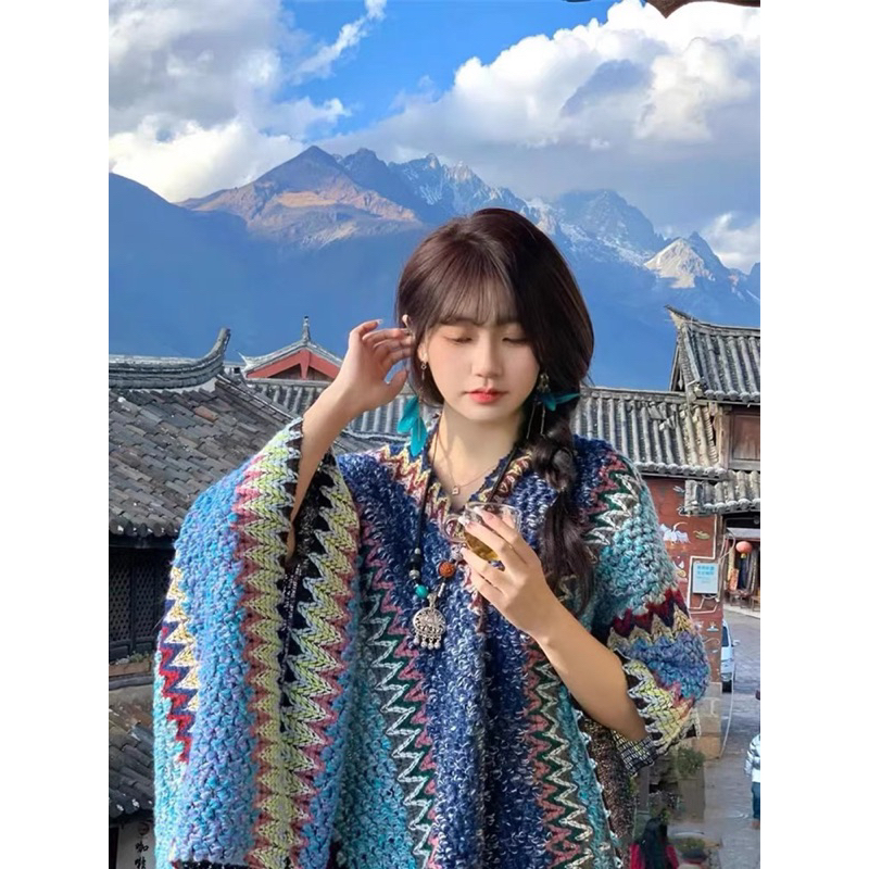 Khăn choàng len thổ cẩm nhiều màu có tua rua dễ thương - Khanturban.vn