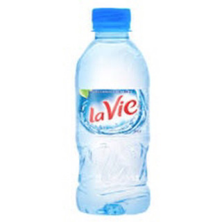1 chai Nước khoáng thiên nhiên LaVie chai 350ml/500ml