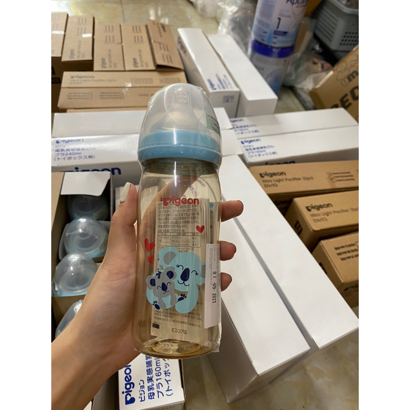 Bình sữa Pigeon cổ rộng dung tích 160/240ml