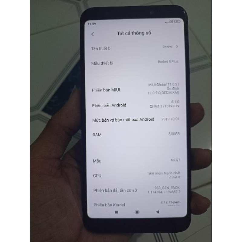 Điện thoại Redmi 5 plus 32Gb