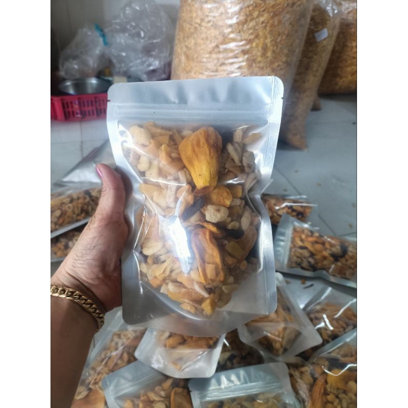 Combo:3 túi : mít vụn, chuối nguyên, thập cẩm vỡ