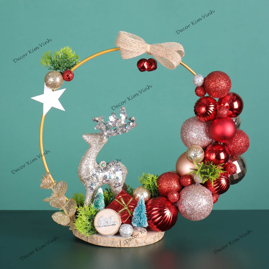 Tiểu Cảnh Vòng Tròn Đỏ Đế Gỗ Noel Trang Trí Noel Giáng Sinh KỀM ĐÈN