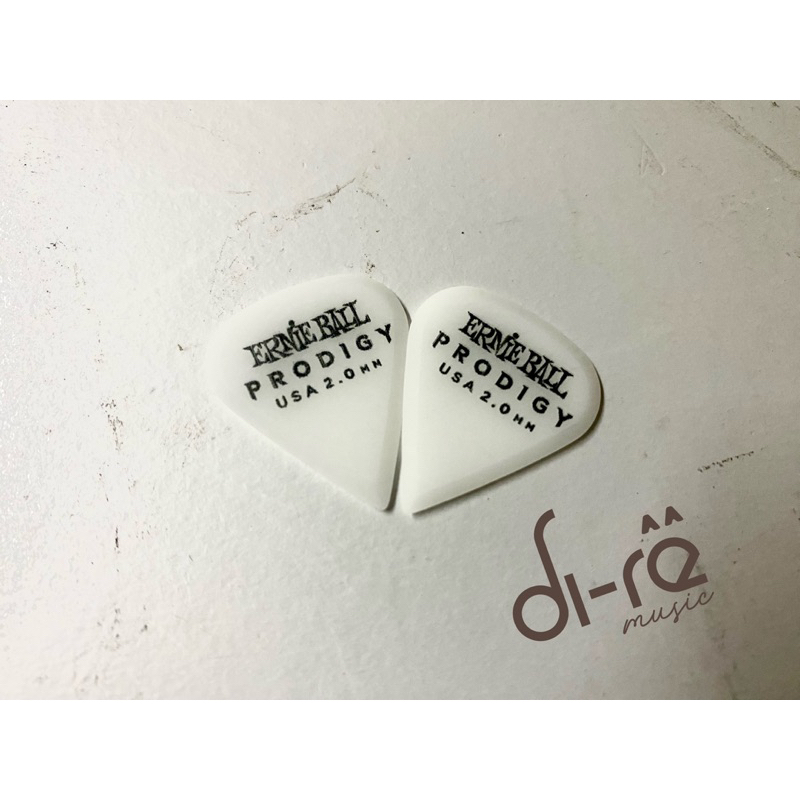 Phím guitar Ernie Ball Prodigy Guitar Picks
