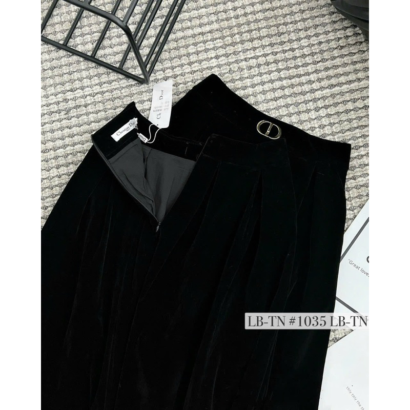 Chân Váy Nhung Dài Đì O