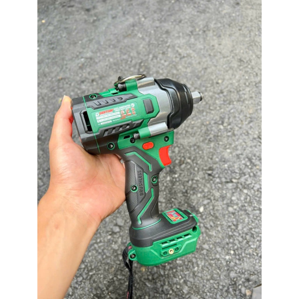 Máy Siết Bulong Dekton 850NM / M21-IW850PRO / Chân Pin Phổ Thông Makita / 4 Cấp Số