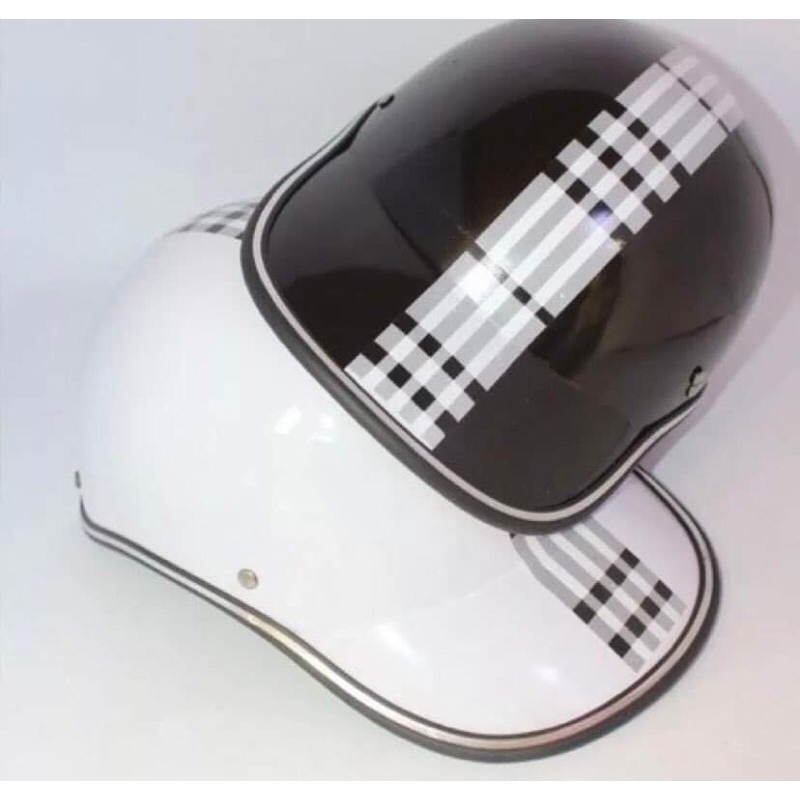 Mũ Bảo Hiểm Lưỡi Trai Kẻ Sọc Ca Rô Màu Đen, Trắng Siêu Nhẹ Siêu Rẻ