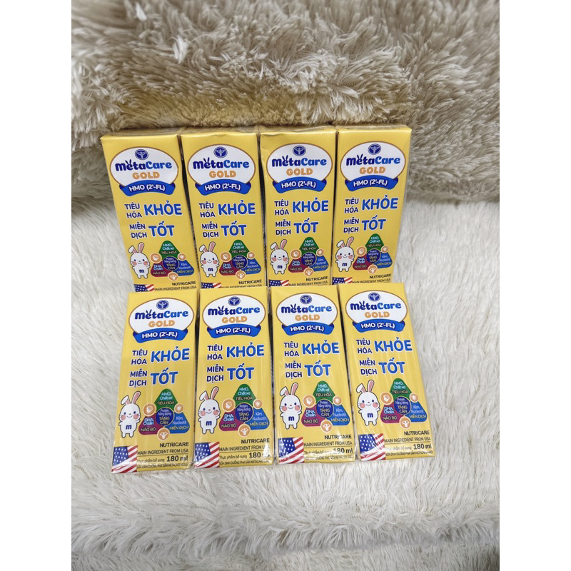 LỐC 4 HỘP SỮA BỘT PHA SẴN METACARE gold 180ML