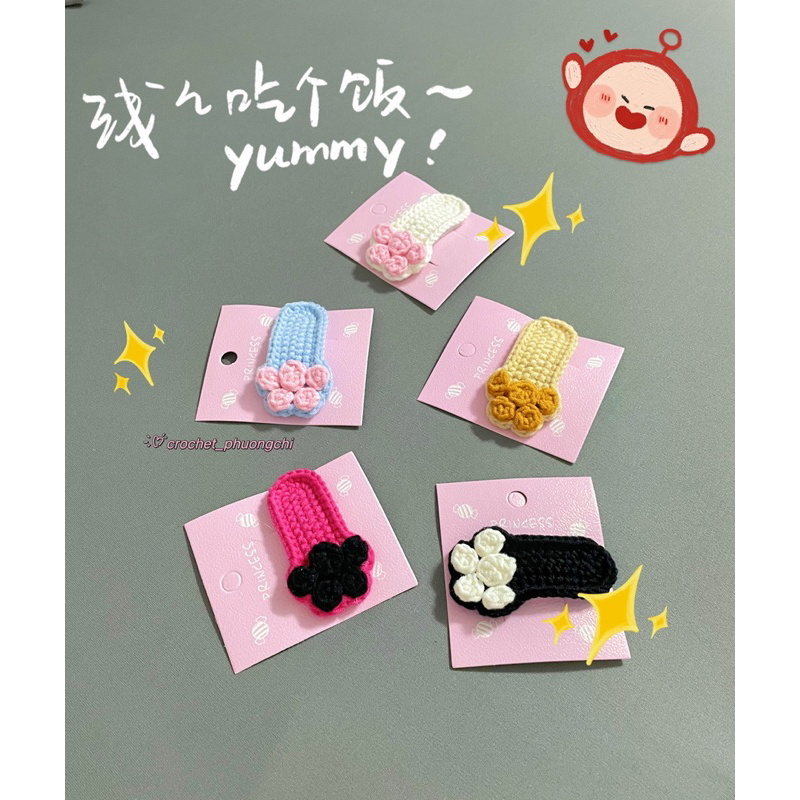 Kẹp tóc len hình chân mèo cute