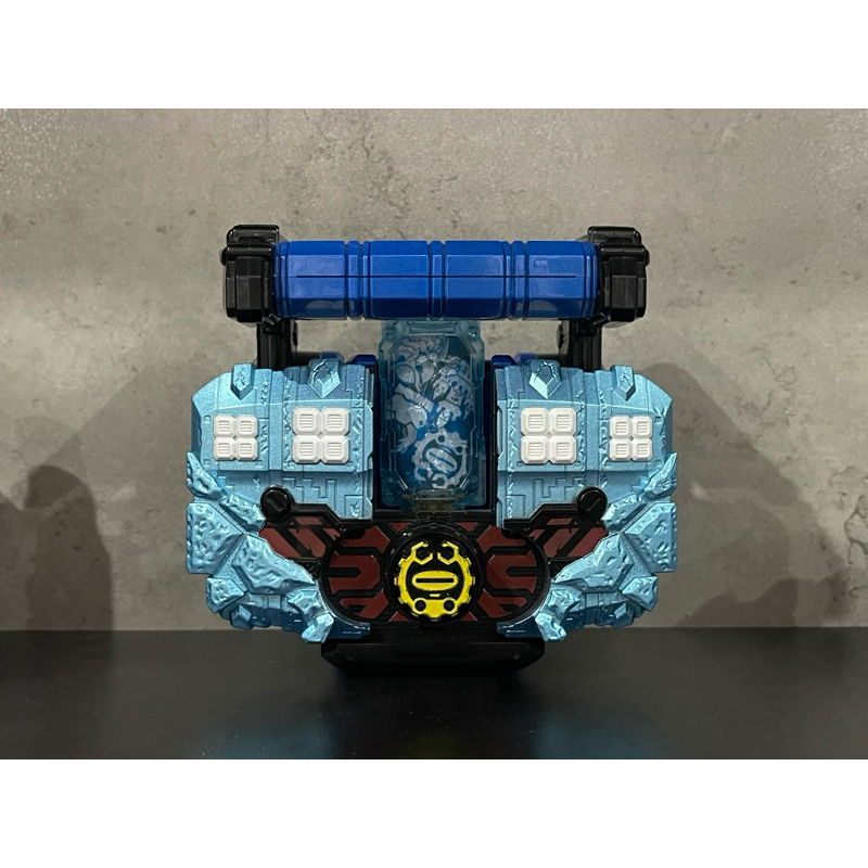 Blizzard Knuckle - Kamen Rider Grease