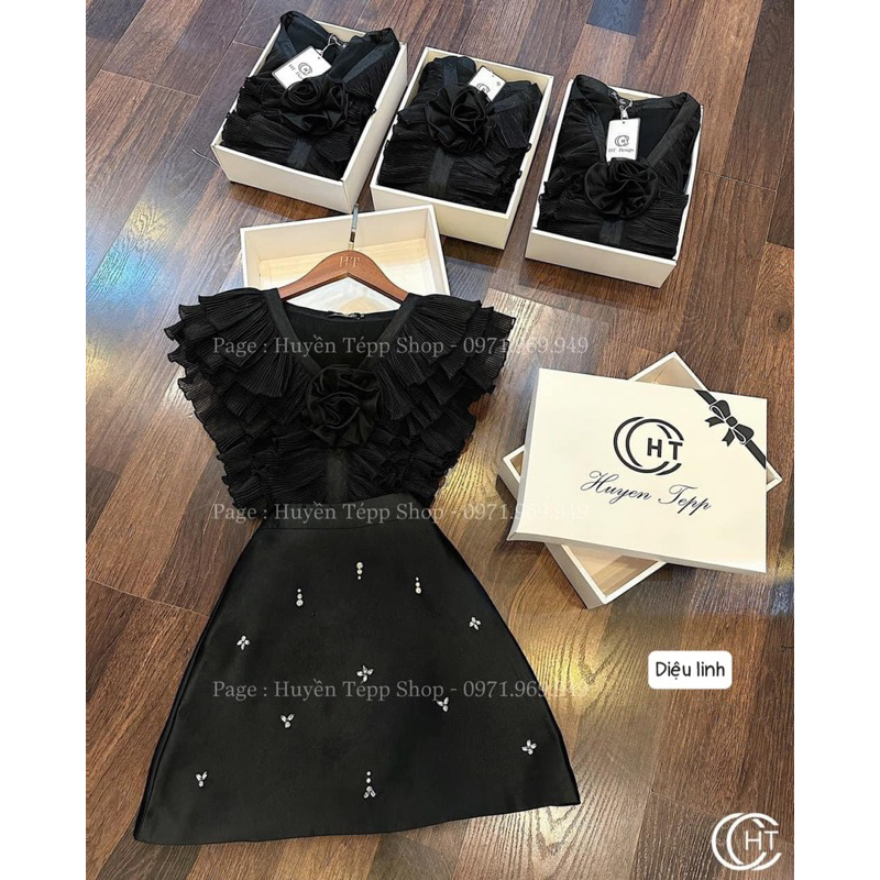 Set áo tơ bèo dập ly+ cv khâu đá