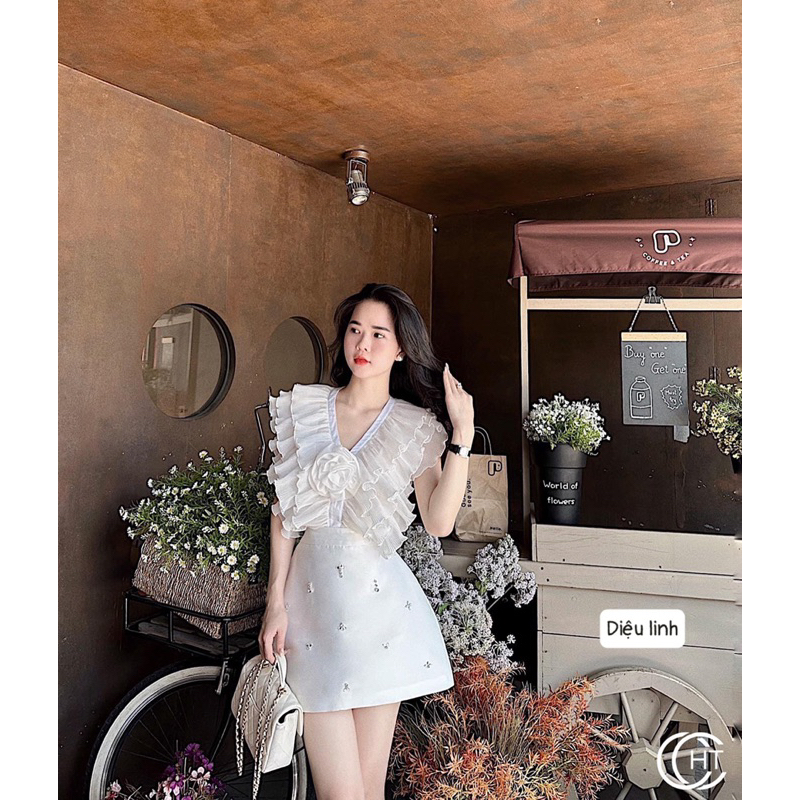 Set áo tơ bèo dập ly+ cv khâu đá