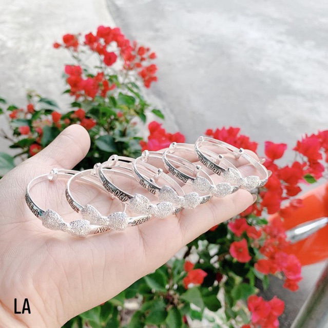 Vòng tay,lắc tay cho bé, Vòng tay nơ khắc tên cho bé chuẩn bạc ta - Vòng tay bạc đẹp THJ