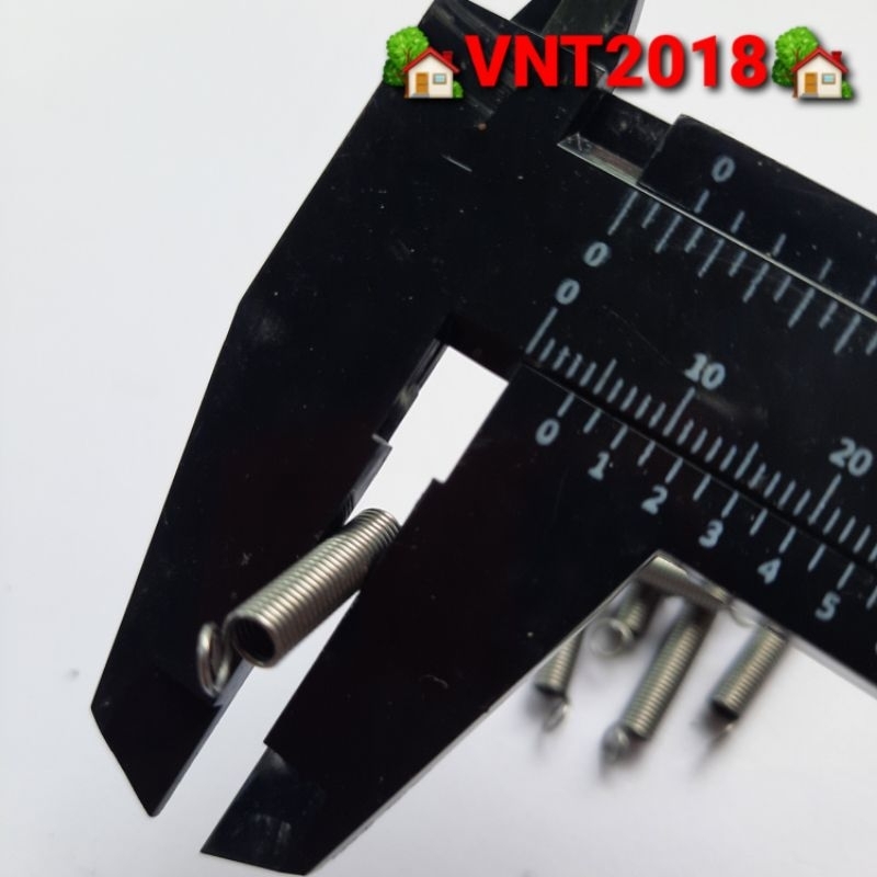 Lò xo kéo thép phi 4mm sợi 0.5mm