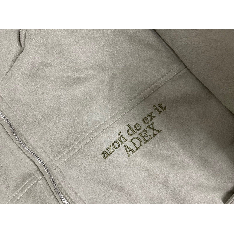 Áo khoác bóng chày nam nữ cổ đứng chất da lộn lót gió hoạ tiết thêu mùa thu áo khoác adex 2023