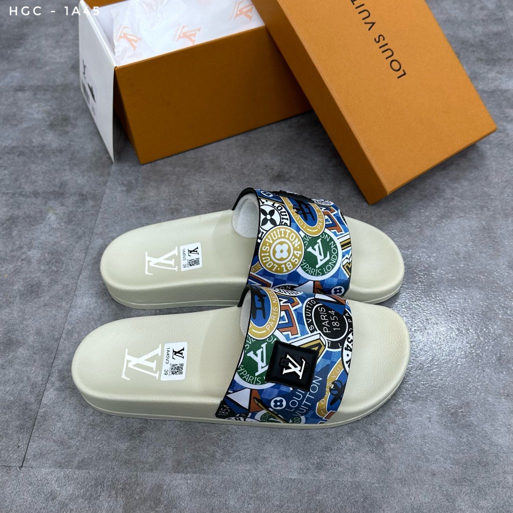 Siêu phẩm DÉP  LV item neww 2023 Cho các anh đẹp trai