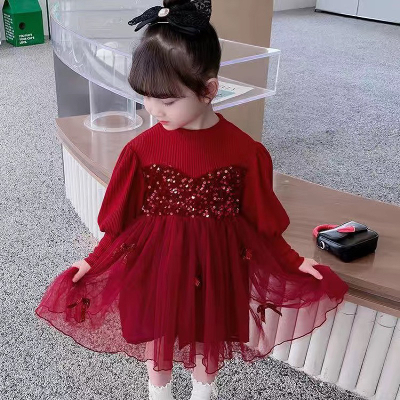 Váy công chúa bé gái