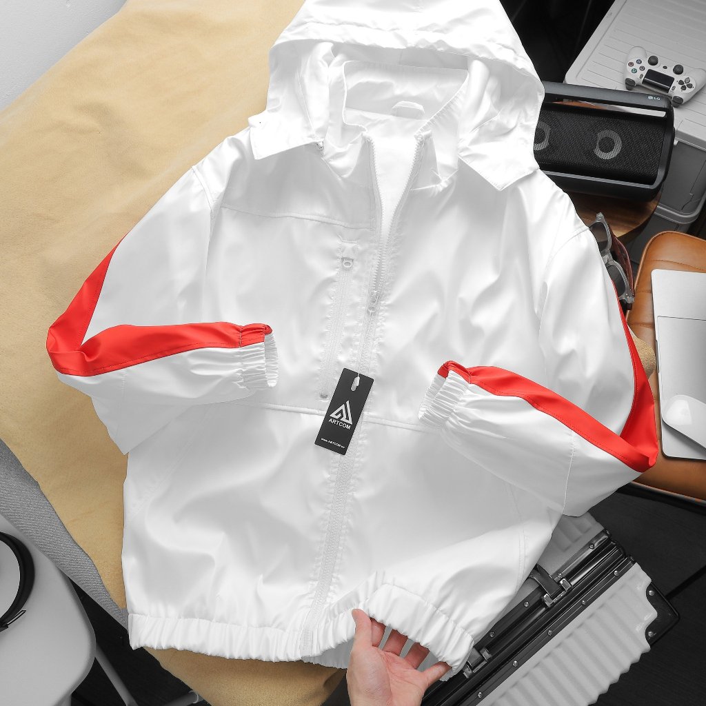 Áo khoác dù FINLEY ARTCOM Uniex  nam nữ form oversize được may 2 lớp dày dặn chống thấm phong cách trẻ trung năng động.