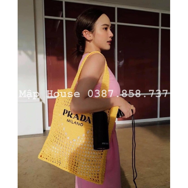 Túi cói lưới chữ nhật đi biển thêu chữ phong cách Vintage