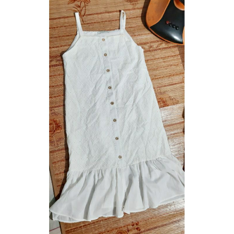 Váy 2 dây trắng zara xuất