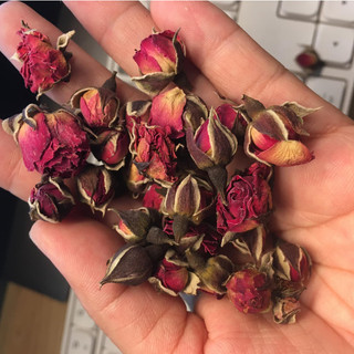 TRÀ NỤ HOA HỒNG KHÔ 100GR (hình thật)