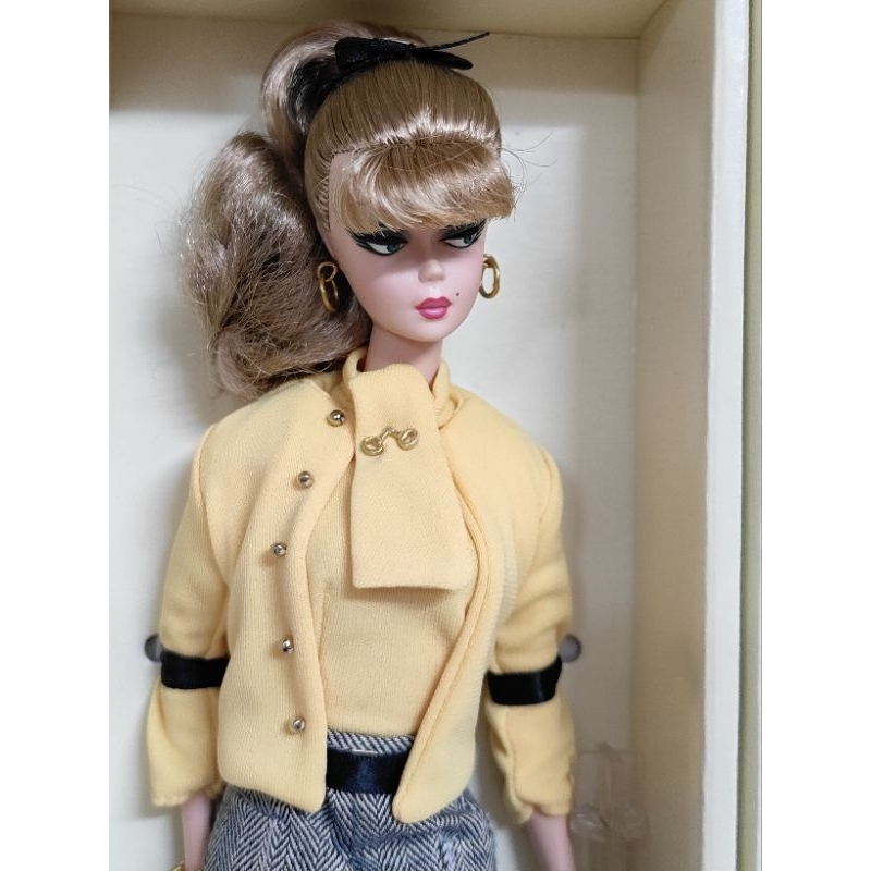 Búp bê barbie Silkstone Secretary