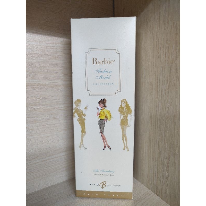 Búp bê barbie Silkstone Secretary