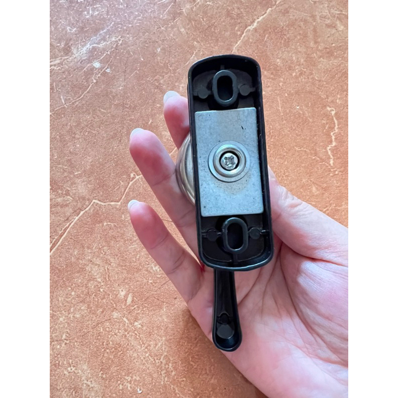 Khóa sò  dùng cho cửa sổ lùa