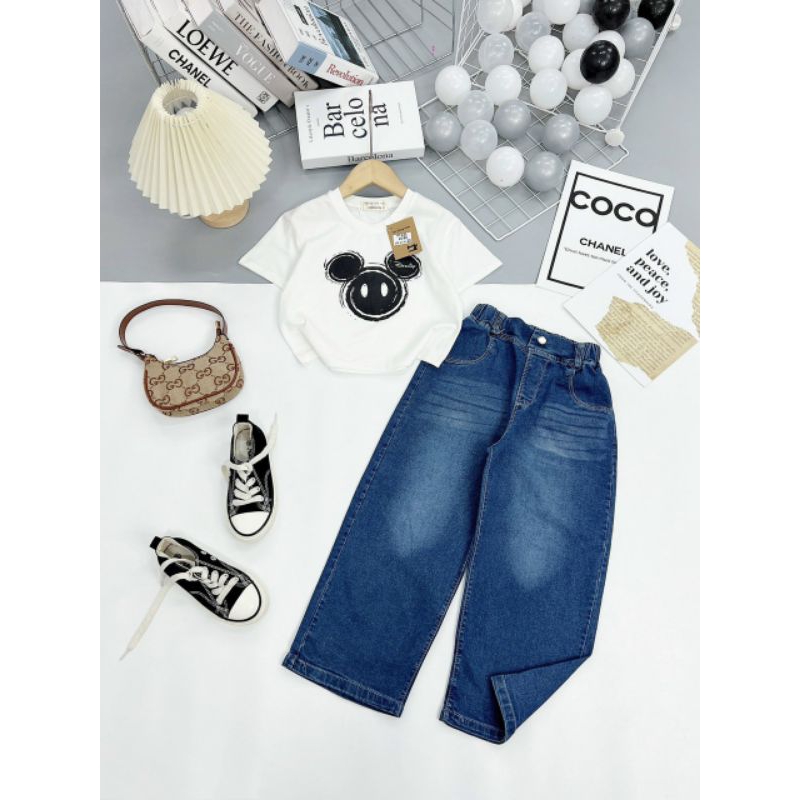 Bộ  áo croptop quần jean xuông mài bé gái