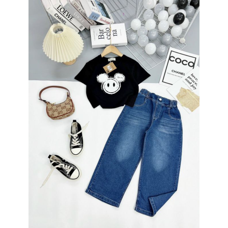 Bộ  áo croptop quần jean xuông mài bé gái