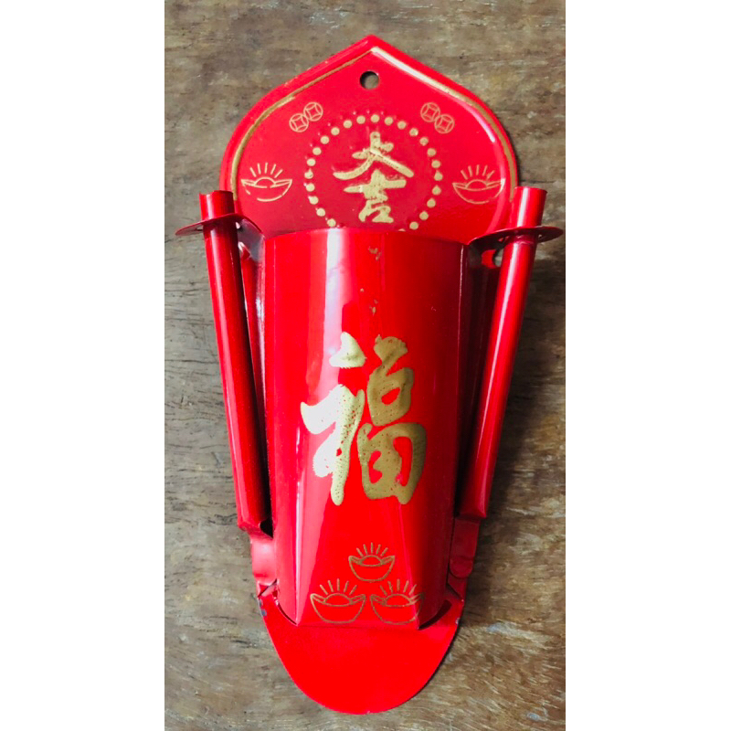 Lư hương treo tường bằng thiếc,có tay ghim đèn cầy