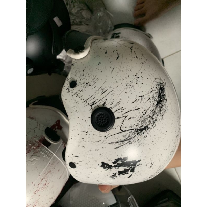 Nón sơn chính hãng hàng trưng bày