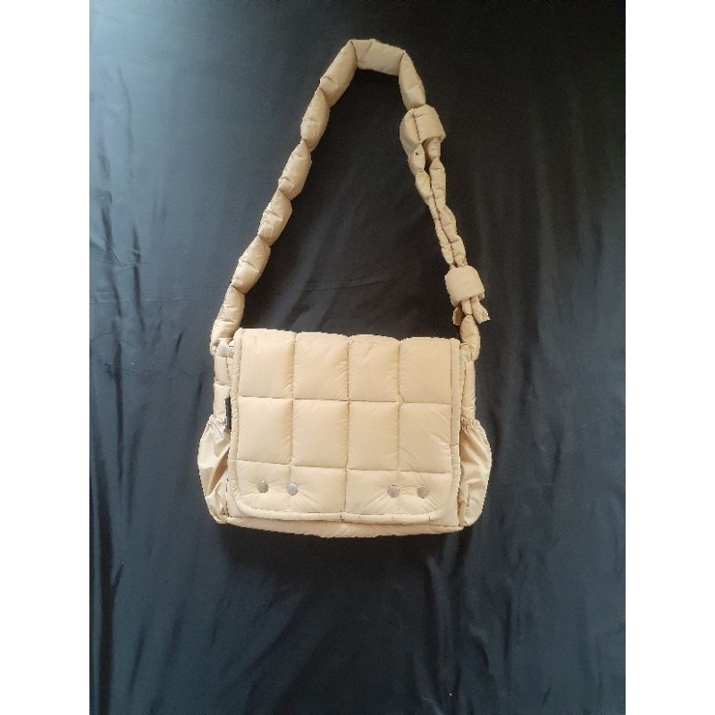 Túi đeo chéo chần bông nam nữ đi học, đi chơi, đi làm dainystore cao cấp CÚC BẤM TĂNG GIẢM